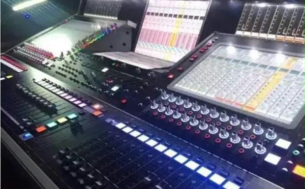 當(dāng)今舞臺(tái)美術(shù)中的音響設(shè)備的運(yùn)用 當(dāng)今舞臺(tái)美術(shù)中的音響設(shè)備的運(yùn)用