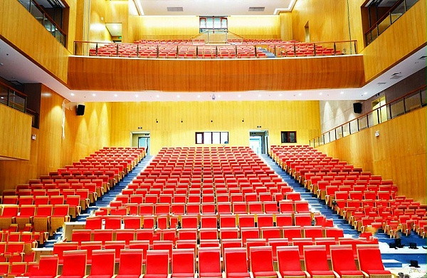 學(xué)校報(bào)告廳音響擴(kuò)聲系統(tǒng)設(shè)計(jì)與應(yīng)用