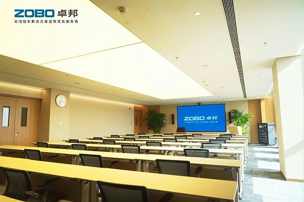 會議室音響系統(tǒng)中都包含哪些系統(tǒng)和功能 會議室音響系統(tǒng)中都包含哪些系統(tǒng)和功能