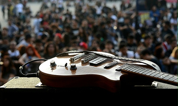 戶外節(jié)目的錄音與擴(kuò)聲技術(shù)研究