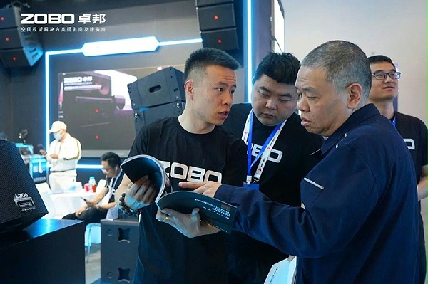 4聚焦展會(huì)盛況丨北京infocomm展 ZOBO卓邦展會(huì)天 熱度依舊不減 好評(píng)如潮
