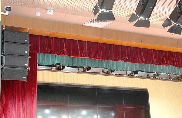 北京二中學(xué)校禮堂蒙特寶舞臺(tái)音響 北京二中學(xué)校禮堂蒙特寶舞臺(tái)音響