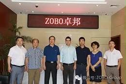 歡迎中國演藝設(shè)備協(xié)會(huì)理事長朱新村和BOSE全球銷售總監(jiān)福娃蒞臨卓邦