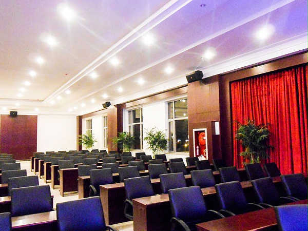 音響設(shè)備在舞臺(tái)效果中的應(yīng)用 音響設(shè)備在舞臺(tái)效果中的應(yīng)用