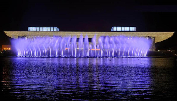 淺談舞臺音響設(shè)備的調(diào)試及技術(shù)分析