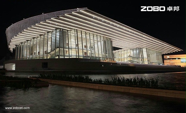 淺談舞臺音響設(shè)備的調(diào)試及技術(shù)分析