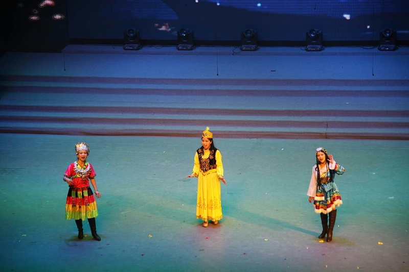 音響設(shè)備效果是營造舞臺(tái)氣氛的重要手段