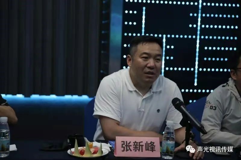 ZOBO董事長張新峰作為聲光視訊行業(yè)聯(lián)盟代表赴豫芒溫暖災(zāi)區(qū)，傳遞愛心
