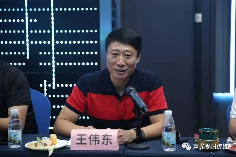 ZOBO董事長張新峰作為聲光視訊行業(yè)聯(lián)盟代表赴豫芒溫暖災(zāi)區(qū)，傳遞愛心