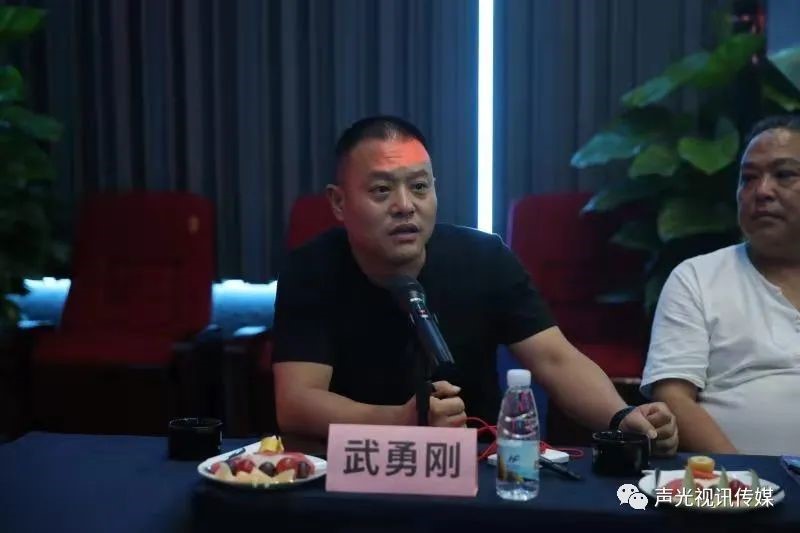 ZOBO董事長張新峰作為聲光視訊行業(yè)聯(lián)盟代表赴豫芒溫暖災(zāi)區(qū)，傳遞愛心