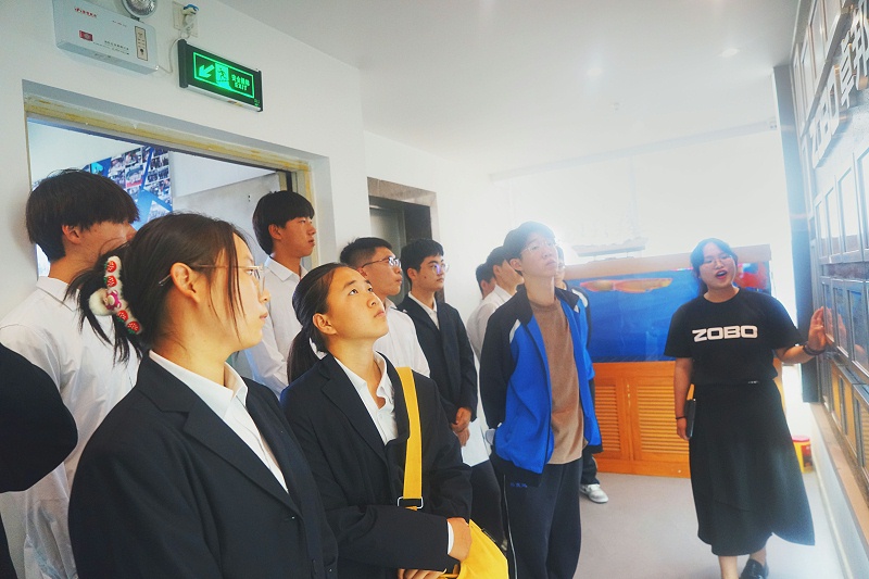 校企合作 走進職場 協(xié)同育人丨歡迎北京市經(jīng)貿(mào)高級技術學校師生來ZOBO卓邦參觀學習