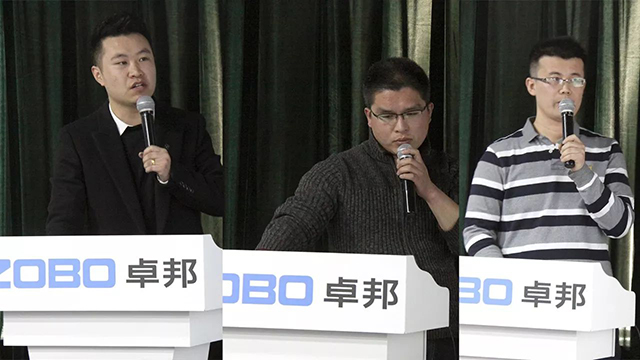 技術(shù)部經(jīng)理大劉偉、小劉偉、推廣部經(jīng)理張曉峰